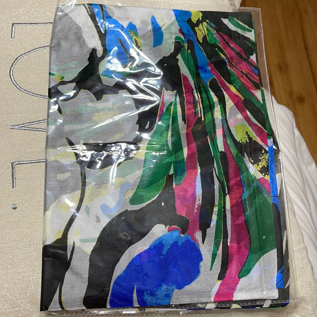 Brand New 100 Silk Scarf